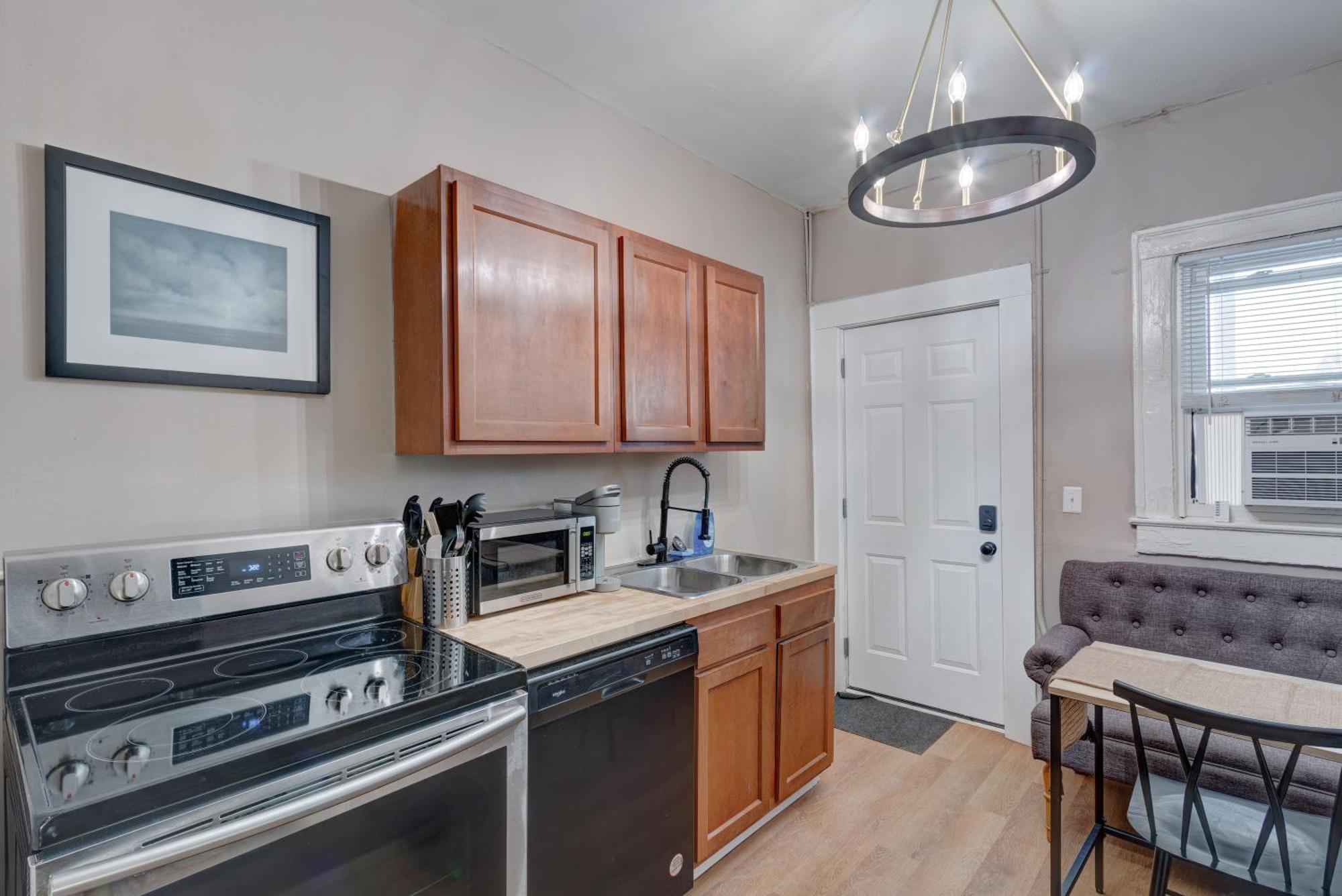 Prime 2Br Gem, Near Convention Hub! Lägenhet Indianapolis Exteriör bild