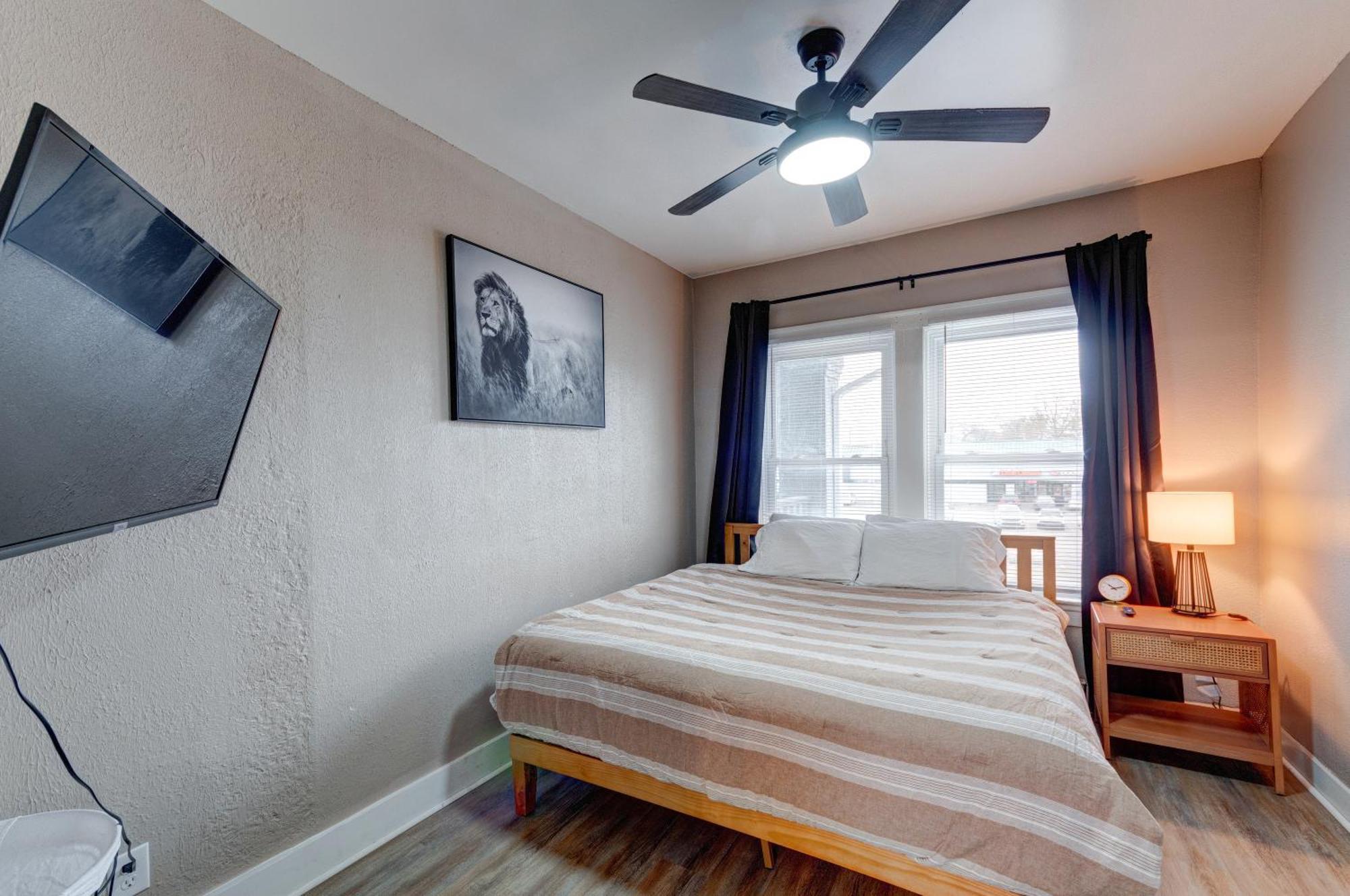 Prime 2Br Gem, Near Convention Hub! Lägenhet Indianapolis Exteriör bild