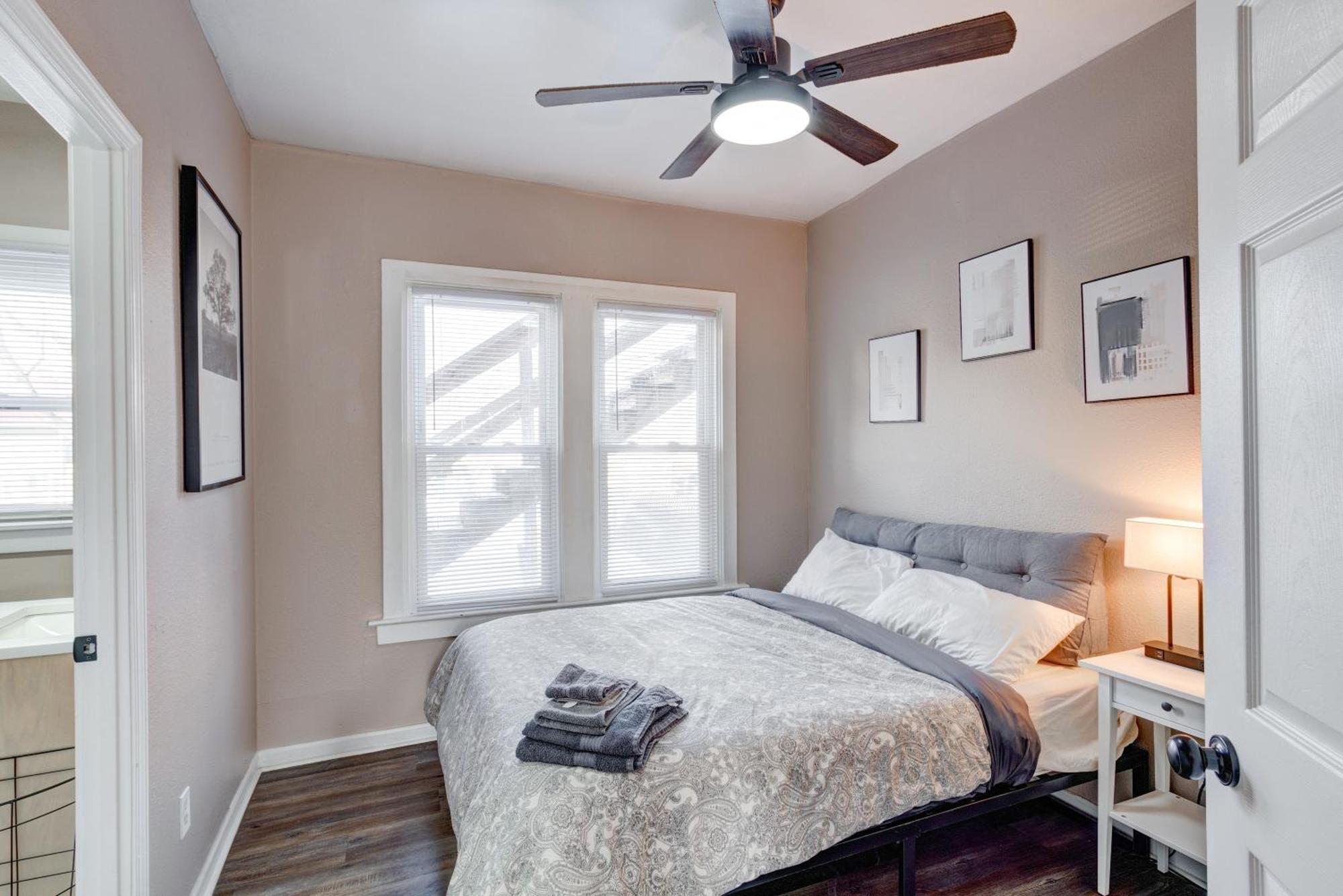 Prime 2Br Gem, Near Convention Hub! Lägenhet Indianapolis Exteriör bild