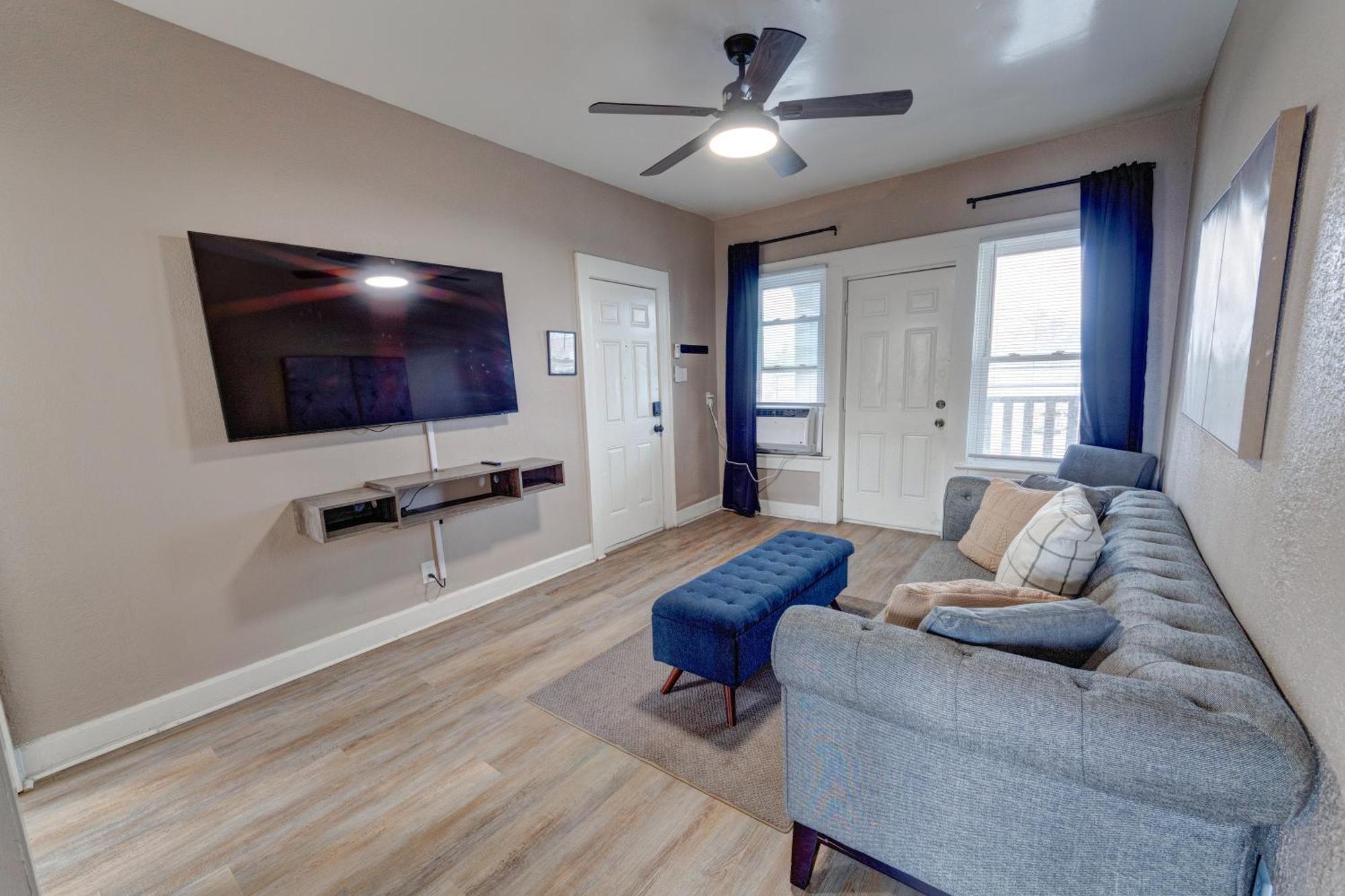 Prime 2Br Gem, Near Convention Hub! Lägenhet Indianapolis Exteriör bild